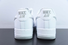 Tênis Nike Air Force 1 '07 Low Color of the Month White Metallic Silver - Loja Princípios