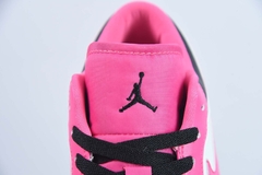 Imagem do Tênis Jordan 1 Low Fierce Pink