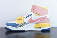 Tênis Jordan Legacy 312 White Coral Pink French Blue na internet