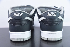 Imagem do Tênis Nike SB Dunk Low J-Pack Shadow