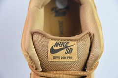 Tênis Nike SB Dunk Low Wheat - loja online