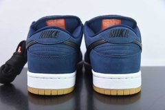 Imagem do Tênis Nike SB Dunk Low Navy Black Gum