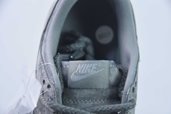 Tênis Nike SB Dunk Low Supreme - loja online