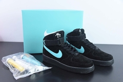 Tênis Nike Air Force 1 Mid Tiffany & Co. 1837