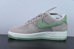 Tênis Nike Air Force 1 Low '07 LV8 Otomo Katsuhiro x Nike AKIRA na internet