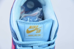 Imagem do Tênis Nike SB Dunk Low Run The Jewels