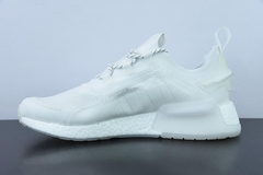 Tênis Adidas NMD V3 Triple White na internet