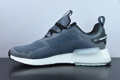 Tênis Adidas NMD V3 Onix na internet