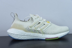 Tênis Adidas Ultraboost 22 - comprar online