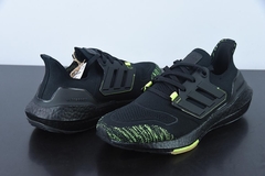 Imagem do Tênis Adidas Ultra Boost 22 Black Solar Yellow