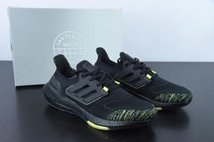 Tênis Adidas Ultra Boost 22 Black Solar Yellow