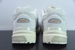 Tênis New Balance 992 White Silver - Loja Princípios