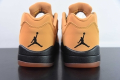 Imagem do Tênis Jordan 5 Retro Low