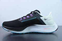 Tênis Nike Air Zoom Pegasus 38 FlyEase Black White Chlorine Blue na internet