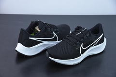 Imagem do Tênis Nike Air Zoom Pegasus 38 Black White