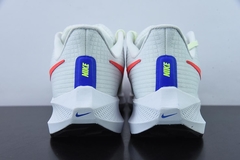 Imagem do Tênis Nike Air Zoom Pegasus 39 White Crimson Racer Blue