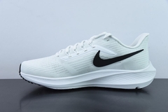 Tênis Nike Air Zoom Pegasus 39 TB White Black na internet