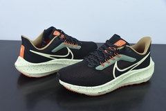 Imagem do Tênis Nike Air Zoom Pegasus 39 Black Green Safety Orange