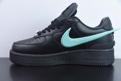 Tênis Nike Air Force 1 Low AMBUSH na internet