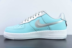 Tênis Nike Air Force 1 Low na internet