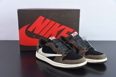 Tênis Jordan 1 Retro Low OG SP Travis Scott Mocha