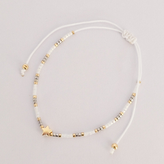 PULSERA FINI ESTRELLA - BLANCO, DORADO Y PLATEADO