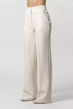 CALÇA PANTALONA COM VINCO