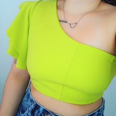 Blusa Cropped Nula Manga com Babado Lateral - loja online