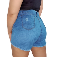 Short Jeans Feminino com Barra Desfiada - comprar online