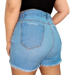 Short Jeans com Cinto em Cordinha e Barra Desfiada - comprar online