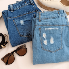 Calça Jeans Cintura Alta Modelo Mom Lavagem Escura - Radore Store