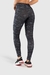 CALÇA LEGGING FITNESS ESTAMPA DIGITAL CAMOUFLAGED BLACK | REF GO189-A (FRENTE) - comprar online