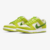 Tênis Nike SB Dunk Low "Sour Apple" na internet