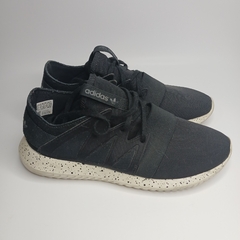 Tênis Adidas Tubular - comprar online