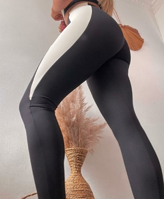 legging fitness bless preto c/ off na internet