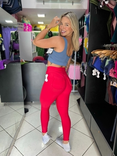 Legging empina bumbum vermelho