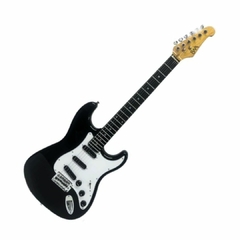 Guitarra EWA Strato Standard Line EWR200BK