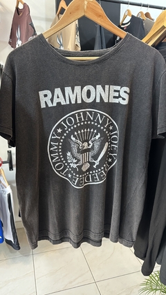 Remera Ramones