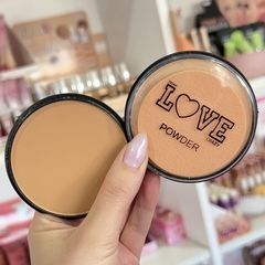 Polvo compacto con esponjita - Love