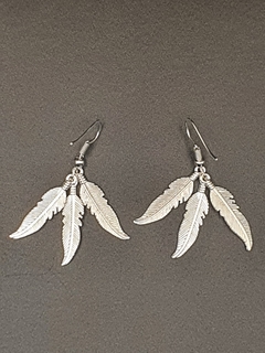 Aretes 3 plumas de Ángel - comprar en línea