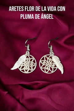 Aretes Flor de la vida con pluma de ángel