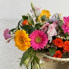 Flower Basket M Valentine´s Day 2024 - comprar en línea