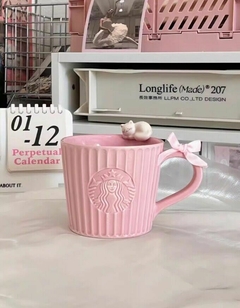 Starbucks China Taza gatito San Valentin 2024 en internet