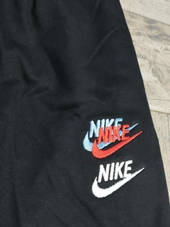 Pantalón Nike Bordado Rústico Triple Pipa - comprar online