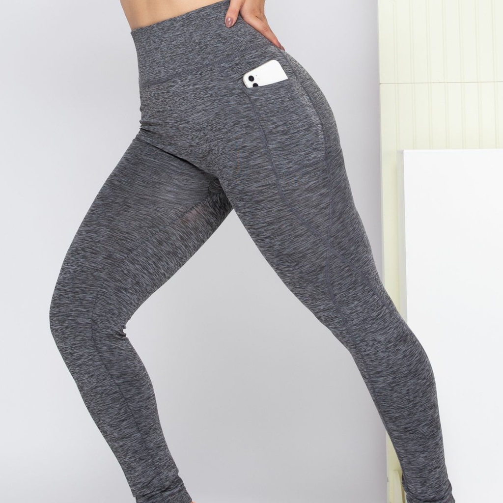 Legging Fitness Academia Treino Caminhada Com Bolso Design Especial no  Bumbum