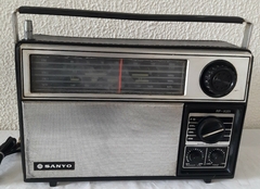 RÁDIO PORTÁTIL SANYO RP-8351