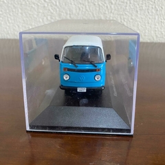 KOMBI MINIATURA PICK UP AZUL E BRANCA