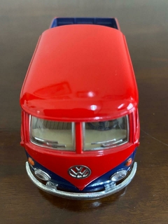 KOMBI MINIATURA PICK UP AZUL E VERMELHA na internet