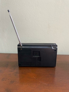 APARELHO DE RÁDIO NATIONAL MOD.RF 4210W - Mondo Antico