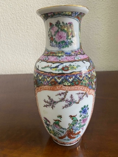 VASO MÉDIO DE PORCELANA